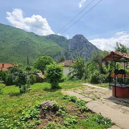 Ilis House Matka Hébergement de vacances *