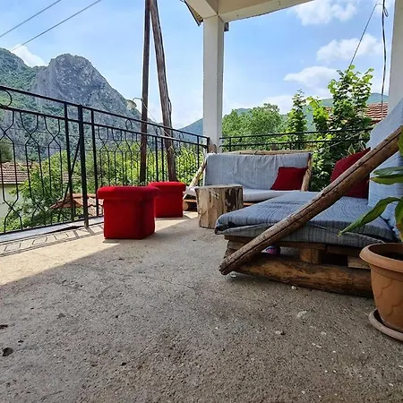 Ilis House Matka Canyon *