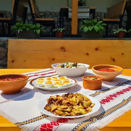 Ilis House Matka Скоп'є