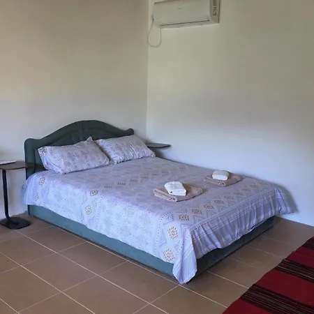 Tatil Evi Ilis House Matka Canyon *