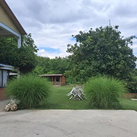 Tatil Evi Ilis House Matka Canyon Üsküp