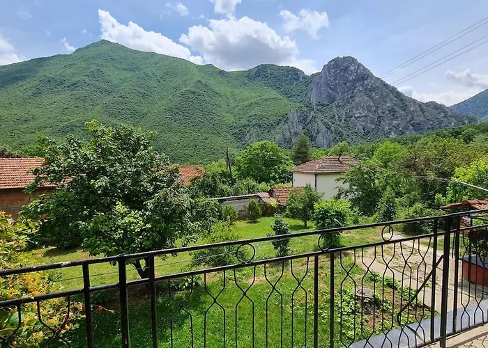 Ilis House Matka Nyaraló